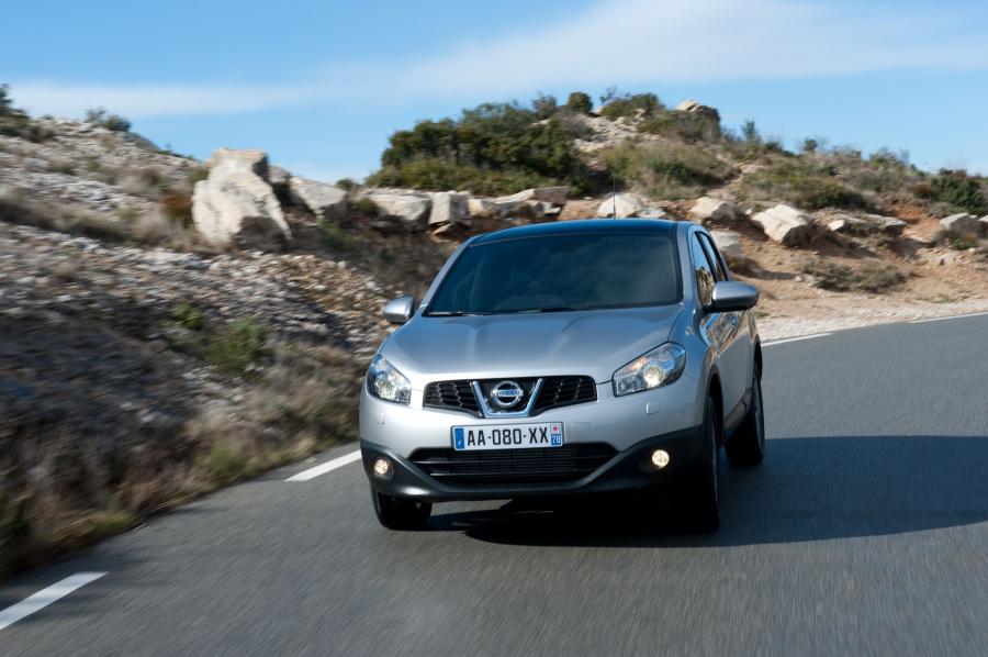  Nissan Qashqai 2010 года  (фото 179 из 204)